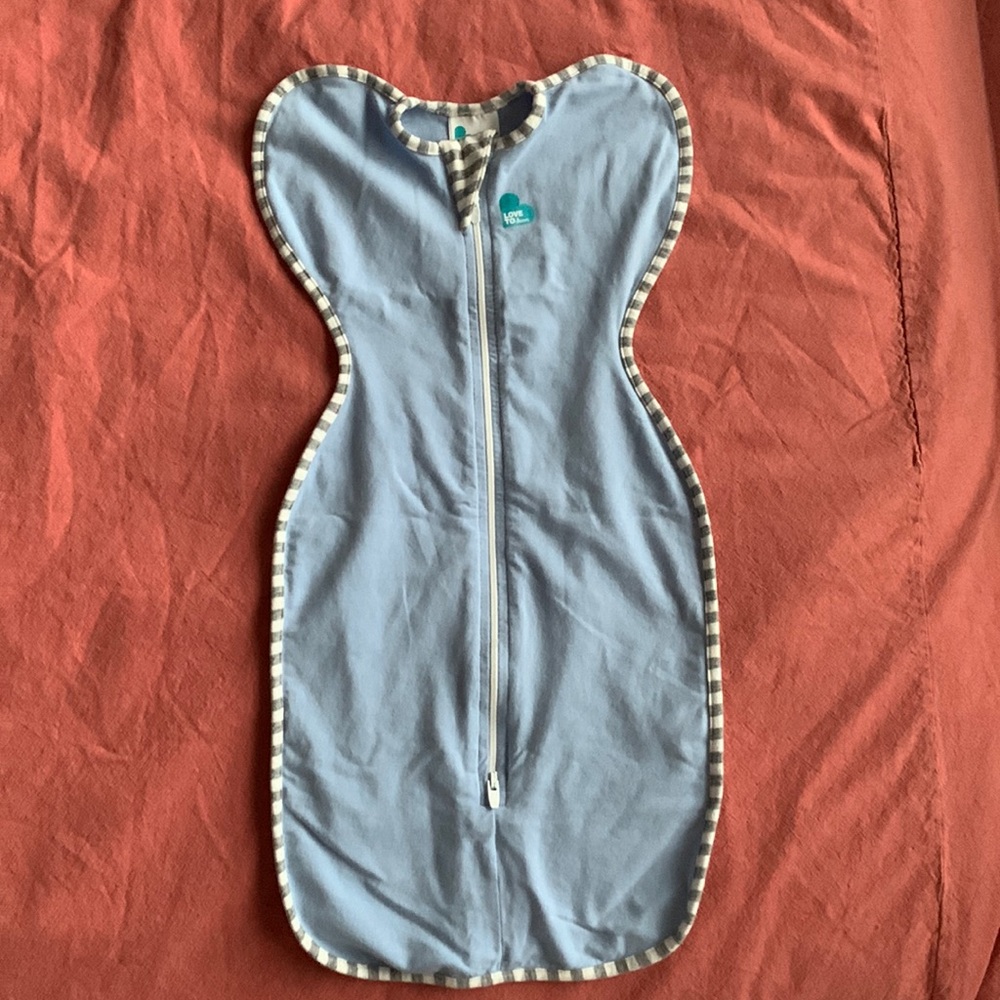 Baby swaddle